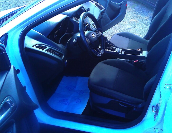 Ford Focus 8