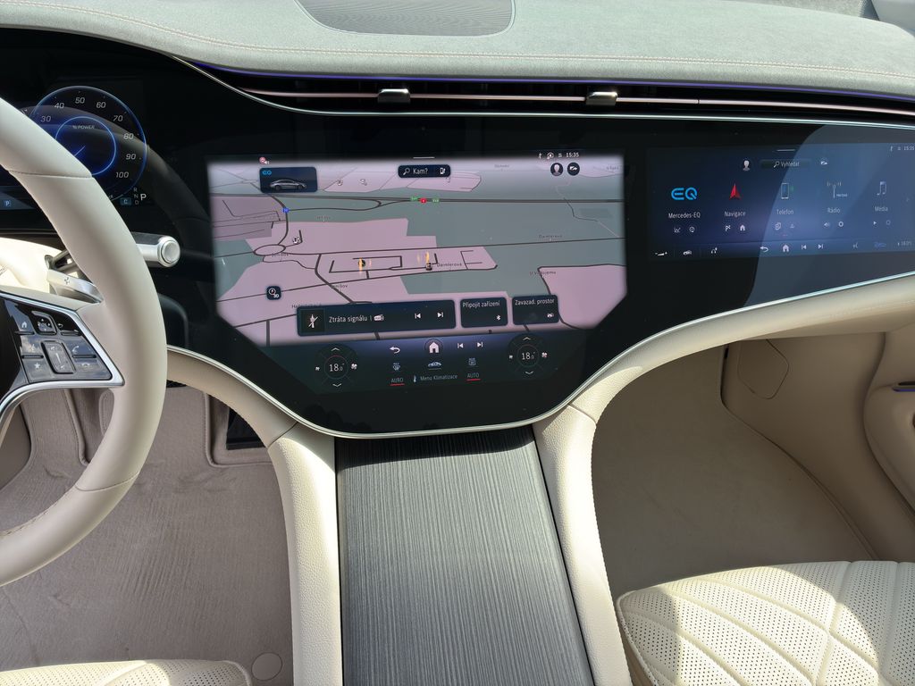 Mercedes-Benz EQS