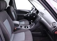 Ford Galaxy 12