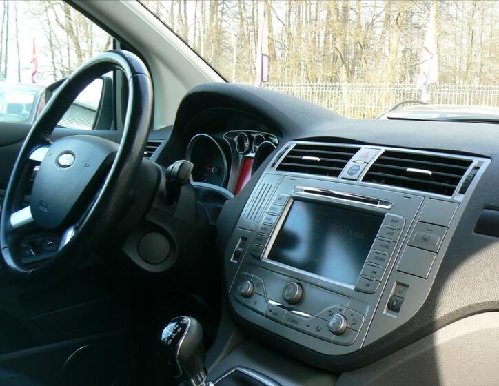 Ford Kuga 18