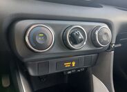 Toyota Yaris 24