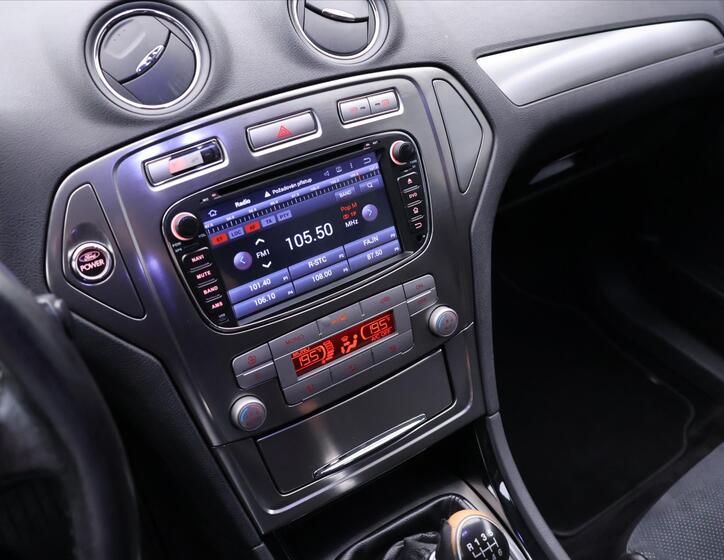 Ford Mondeo 19