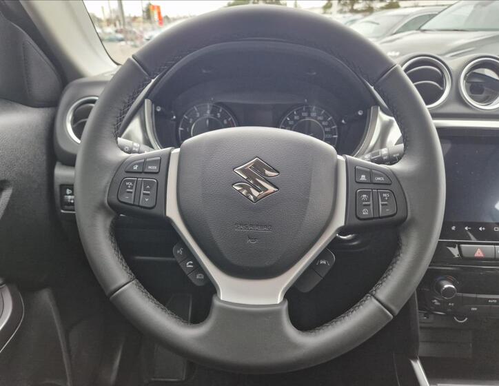 Suzuki Vitara 17