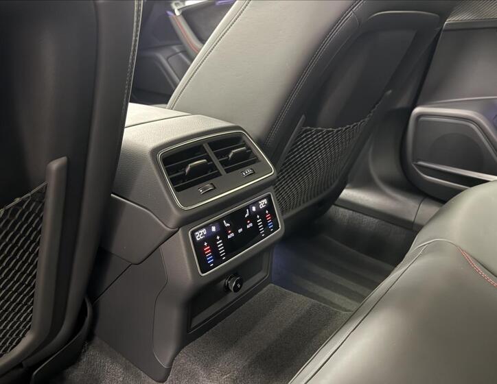 Audi S7 15
