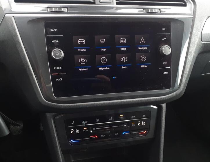 Volkswagen Tiguan 16
