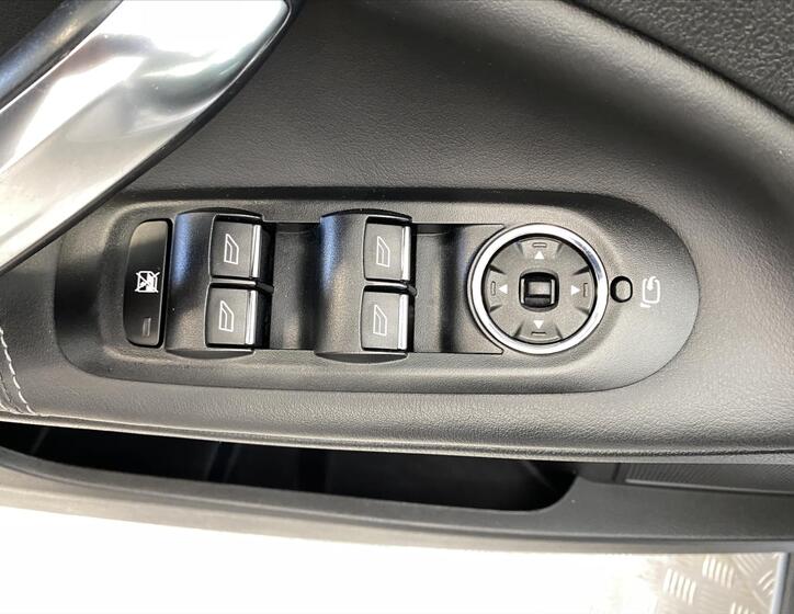 Ford Mondeo 12