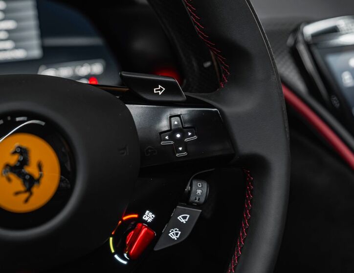 Ferrari Roma 21