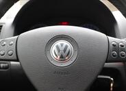 Volkswagen Golf 16