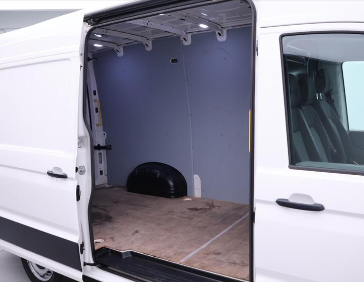 Volkswagen Crafter 12