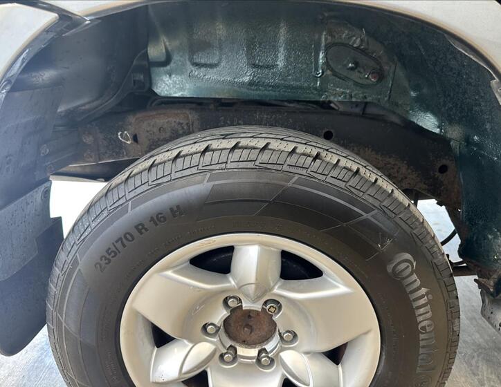 Nissan Terrano 20
