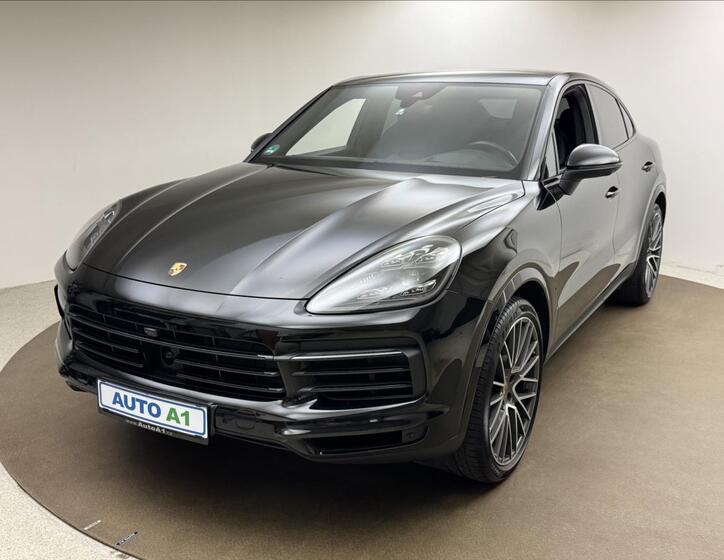 Porsche Cayenne 1