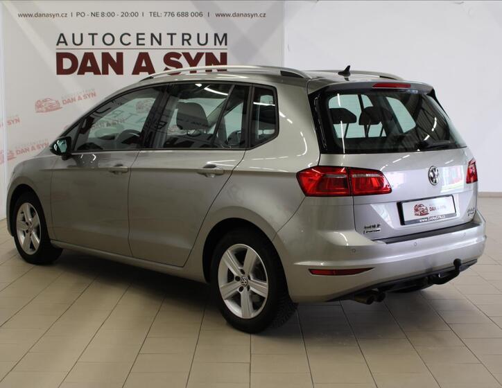 Volkswagen Golf Sportsvan 6