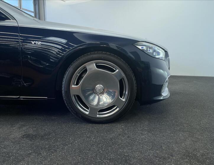 Mercedes-Benz Třídy S 28