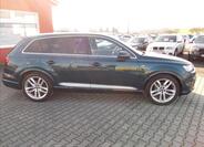 Audi Q7 9
