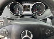 Mercedes-Benz Třídy M 21