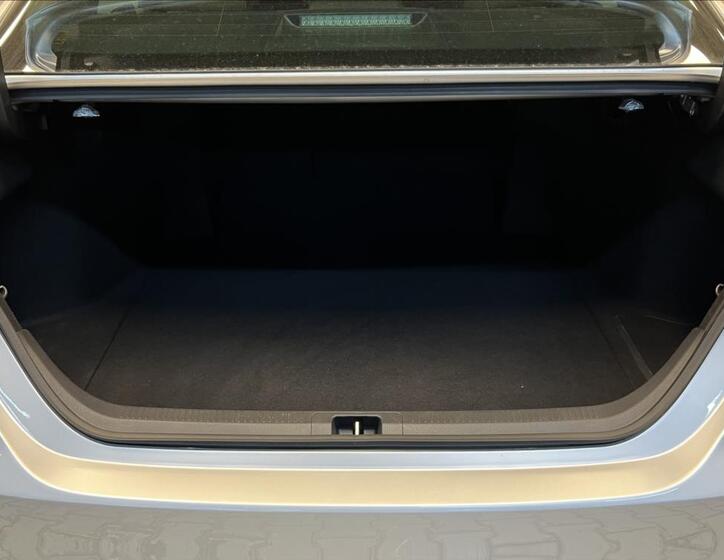 Toyota Camry 11