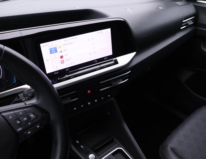 Ford Tourneo Connect 18