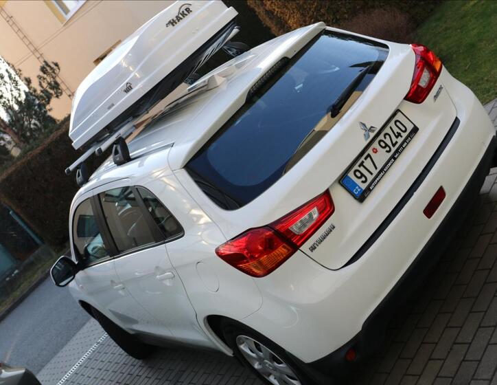 Mitsubishi ASX 10