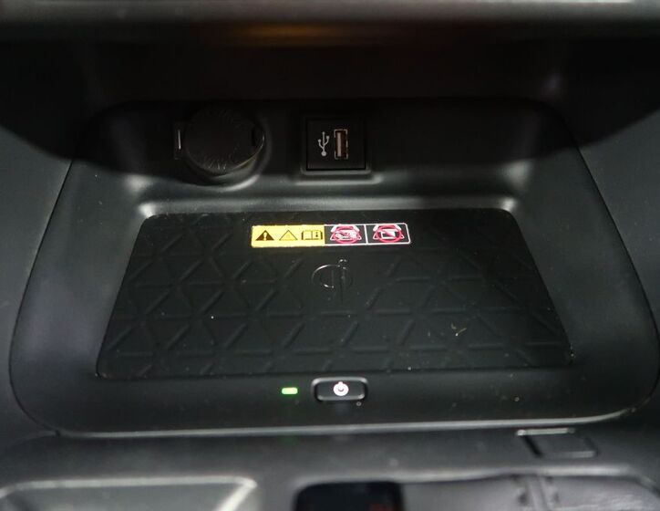 Toyota RAV4 24