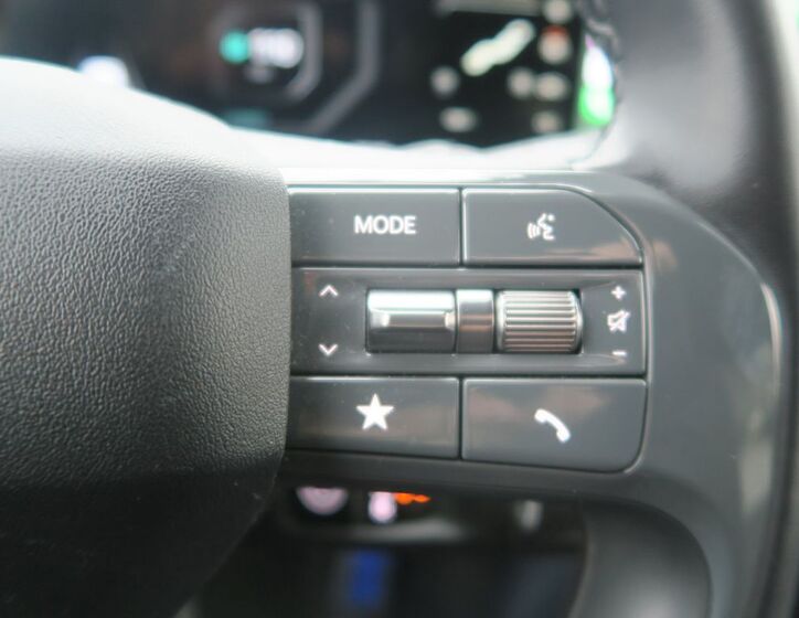 KIA EV9 12