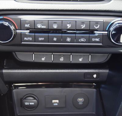 KIA XCeed 8