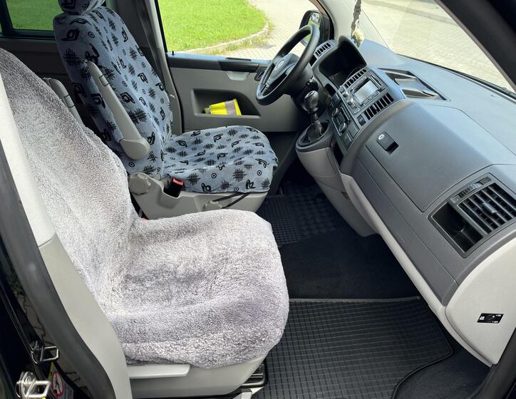 Volkswagen Caravelle 14