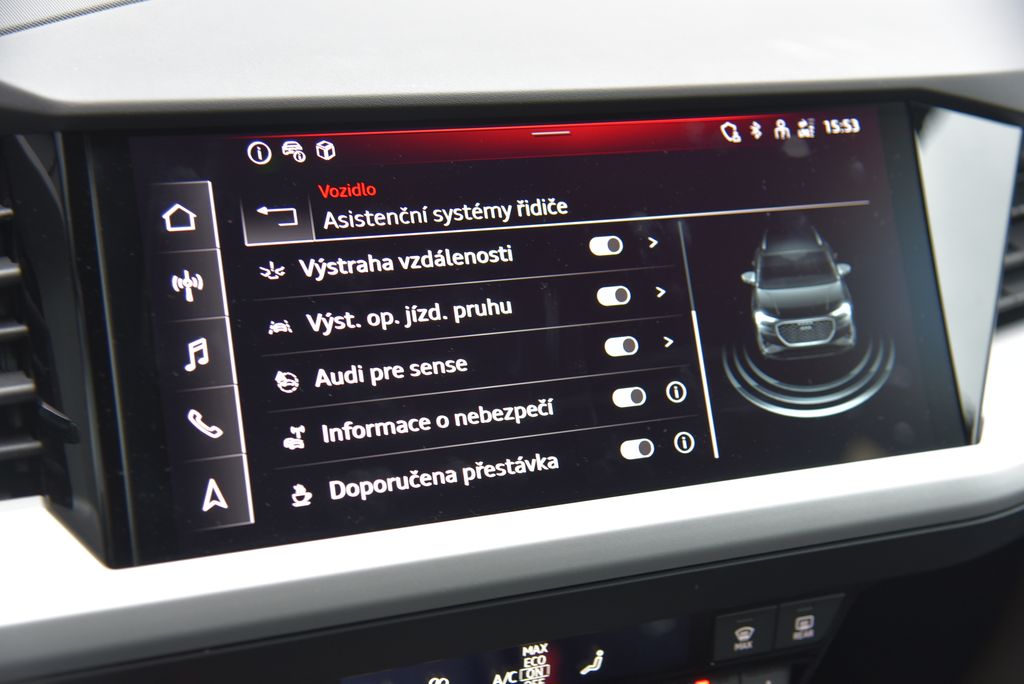 Audi Q4