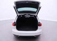 Volkswagen Passat 9