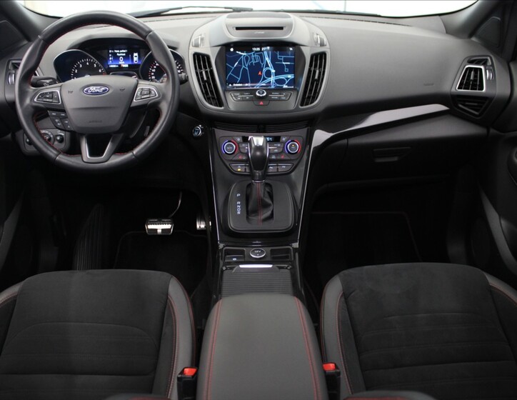Ford Kuga 8