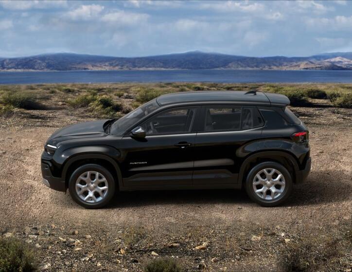 Jeep Avenger 3