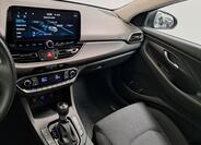 Hyundai i30 24