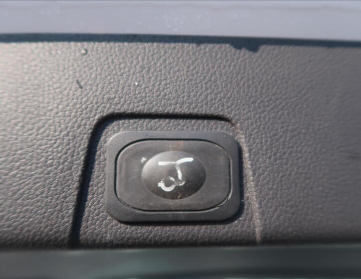 Ford Grand C-MAX 22