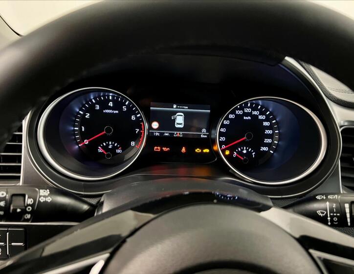 KIA Ceed 10