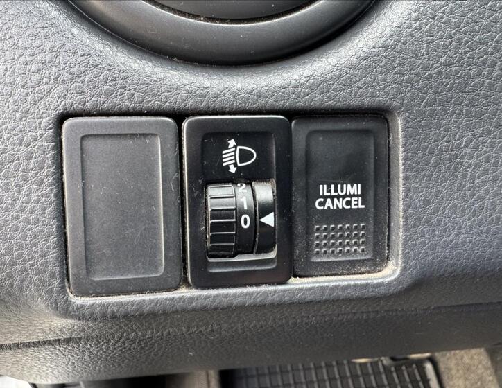 Suzuki SX4 28