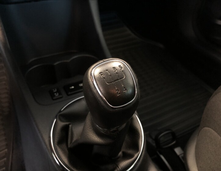 Škoda Fabia 15