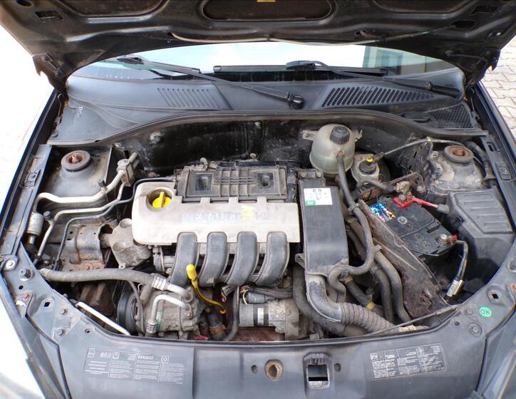 Renault Clio 28