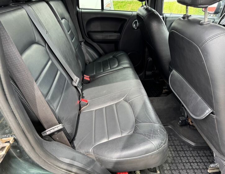 Jeep Cherokee 17