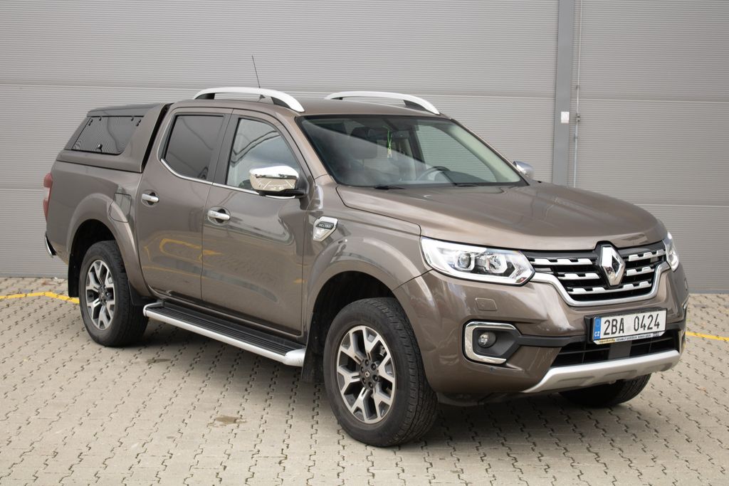 Renault Alaskan
