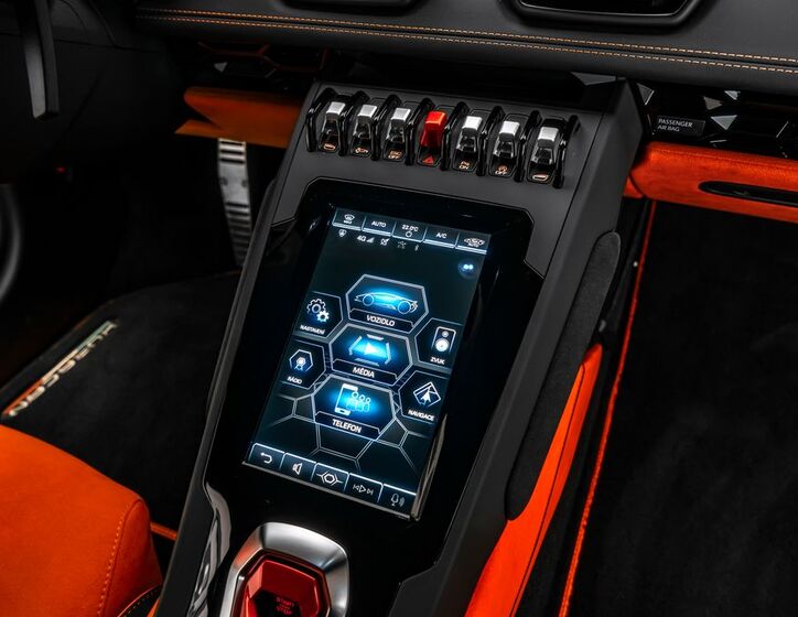 Lamborghini Huracán 18