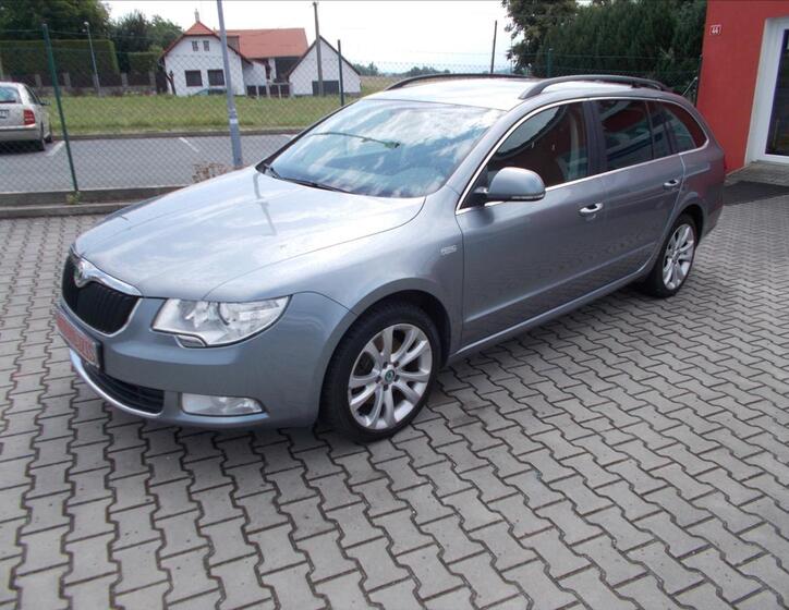 Škoda Superb 3