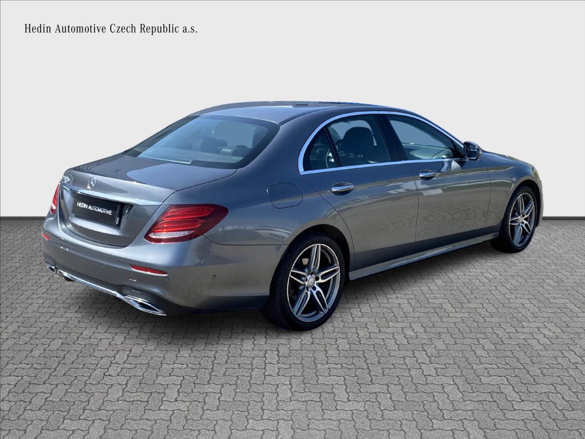 Mercedes-Benz Třídy E
