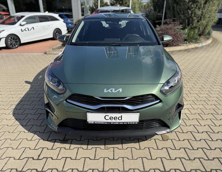 KIA Ceed 10