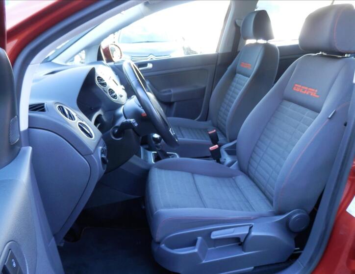 Volkswagen Golf Plus 8