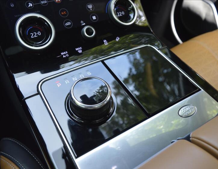 Land Rover Range Rover Velar 22
