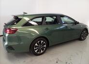 KIA Ceed 4