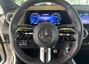 Mercedes-Benz EQB 13