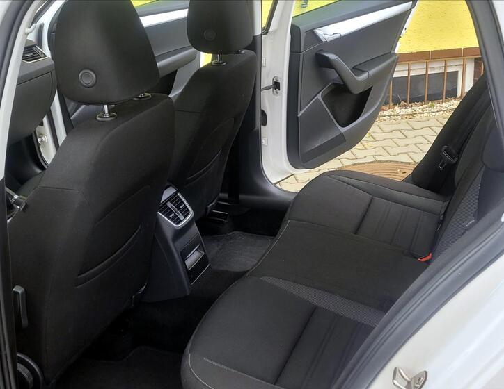Škoda Octavia 21