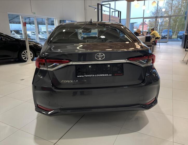 Toyota Corolla 3