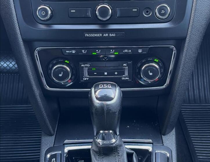 Škoda Superb 15