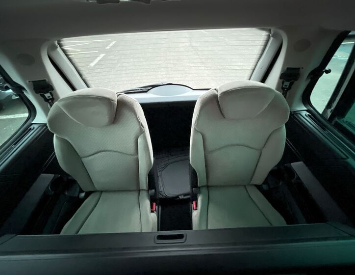 Peugeot 807 8